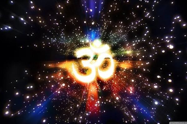 परमेश्वर ओ३म् ची संक्षिप्त व्याख्या